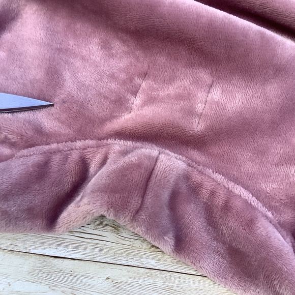 UGG Marlow Double Fleece Plush Robe Long in Dusk Pink M Medium - Picture 11 of 13